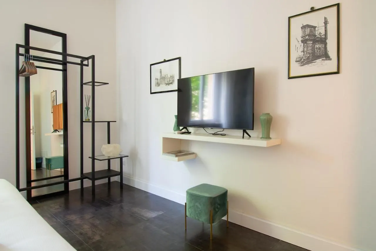 Leopolda Home - Florence Dolce Vita 0*,  Italy